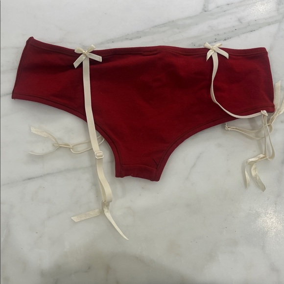 SKIMS CHEEKY GARTER PANTY - Picture 2 of 2